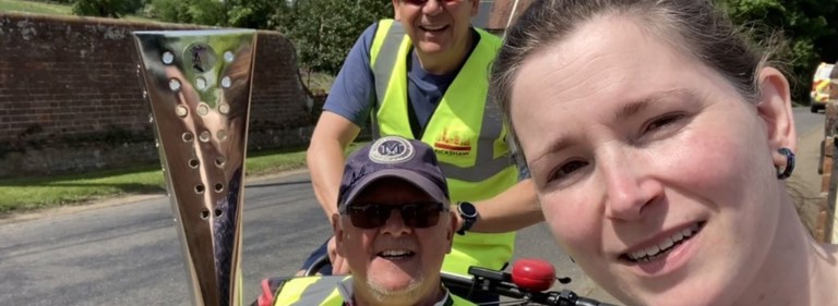 Celebrating the jubilee in a rickshaw